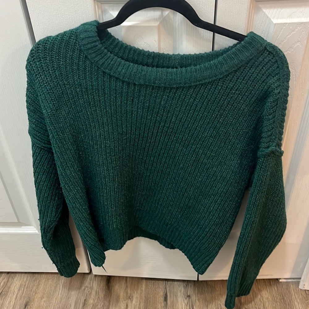 green american eagle sweater